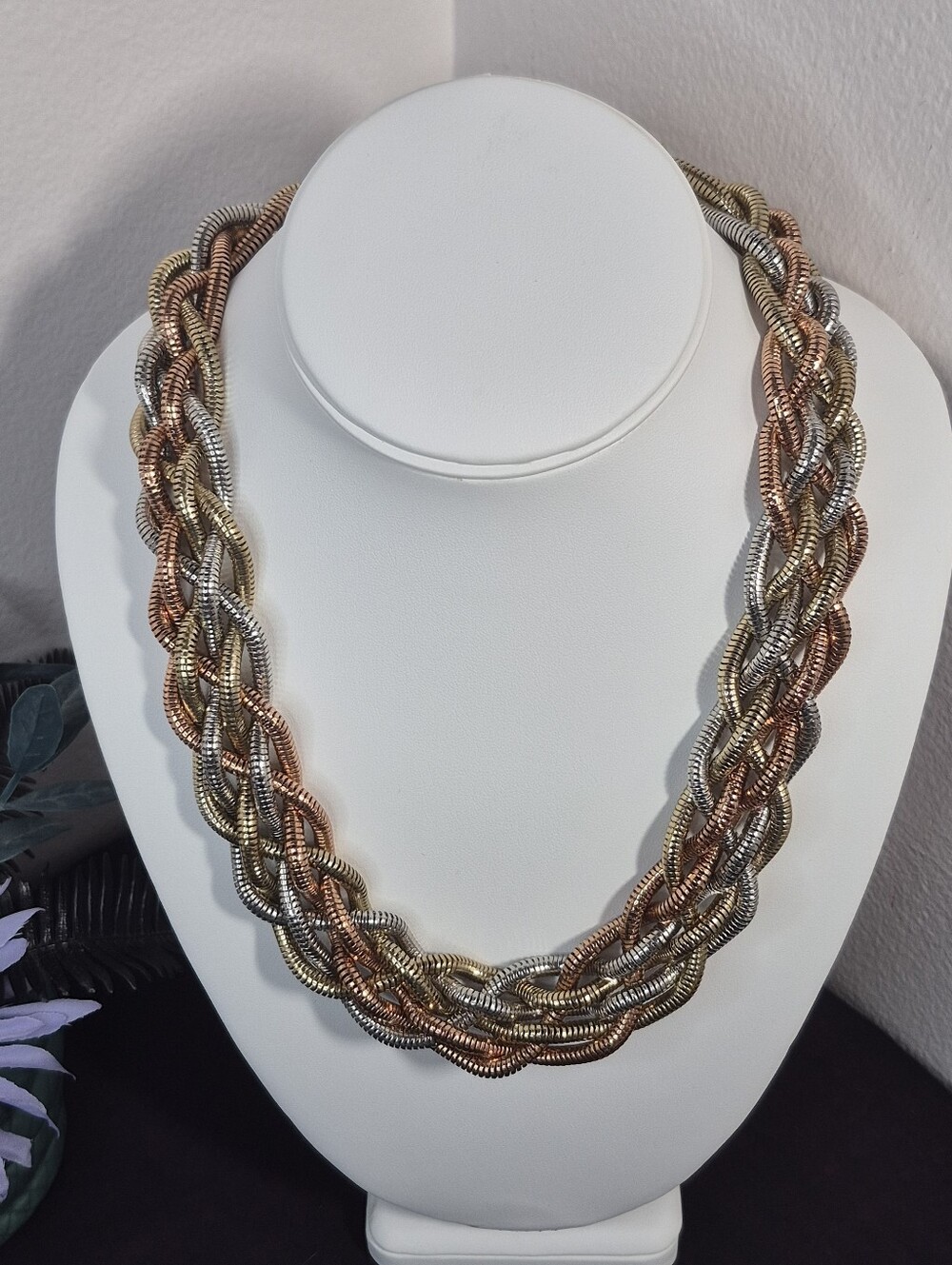 Tri-Color Mesh Chunky Braided Statement Necklace